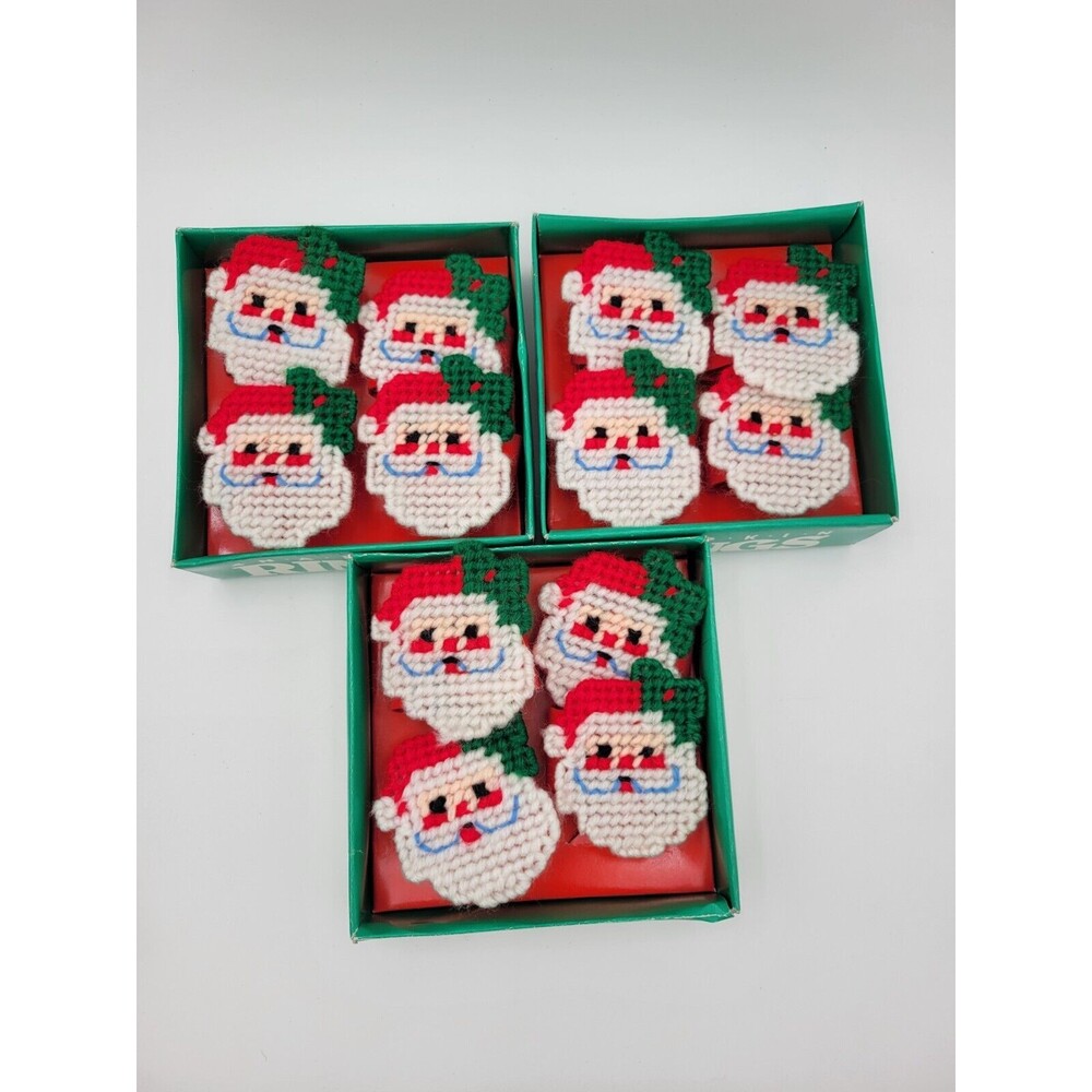 12 Santa Claus Plastic Canvas Napkin Rings‎ 3 Sets Of 4 Christmas Table Decor